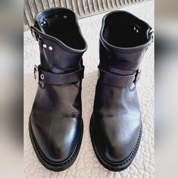 GOLDEN GOOSE Black Leather Biker Low Boots Booties EU 37 US 7 Org $750 - Picture 8 of 15